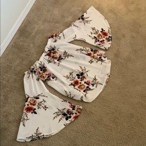 Floral Off The Shoulder Top 🌸